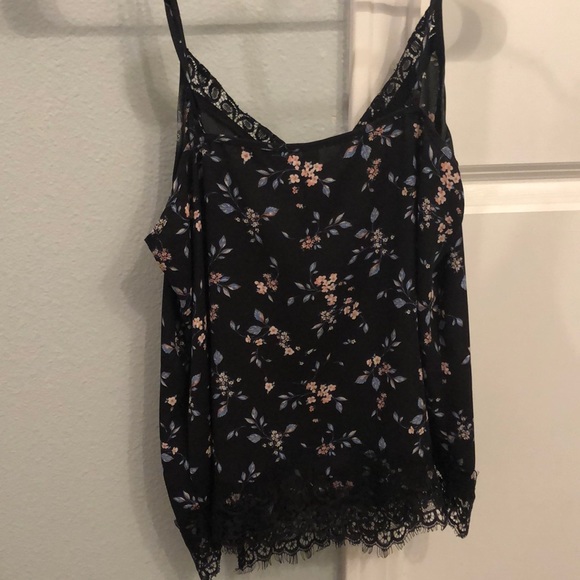 Floral lace tank - Picture 2 of 2